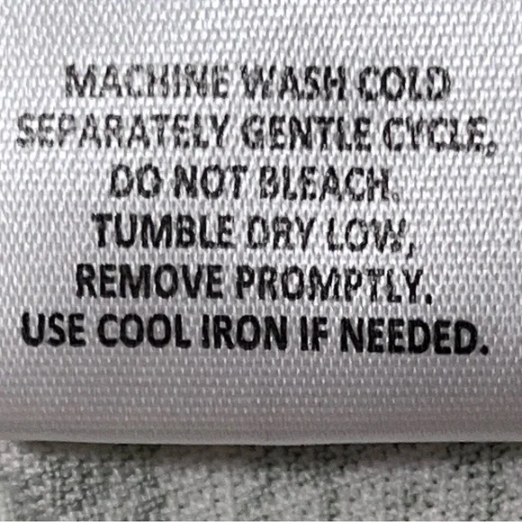 Derek Heart Floral Cropped Peplum Top - Picture 7 of 8